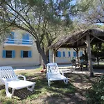 & Vacanze Lo Scoglio Nyaraló