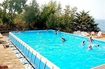 & Vacanze Lo Scoglio בית נופש *