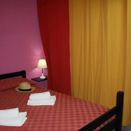 Holiday home & Vacanze Lo Scoglio *